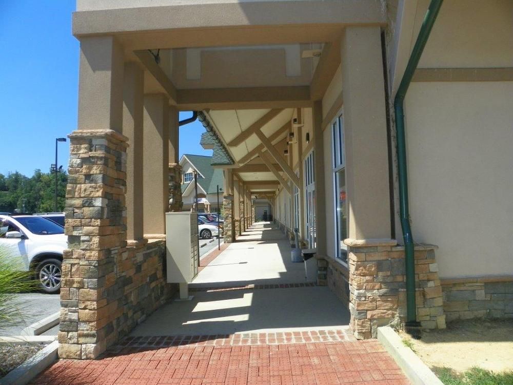 1548 Parkway, Sevierville, TN 37862